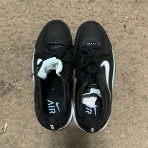 nike air shoes blue and black